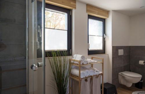 Ferienhaus Ahorn, wunderschöne, neue Wohnungen, ideal für Ausflüge ins Phantasialand, die Städte Köln, Brühl und Bonn oder die Eifel - Foto 24