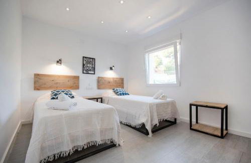 Sara 4 personas, free WIFI, chill-out, private pool, private tennis court - by Holiday Rentals Villamar - Foto 15