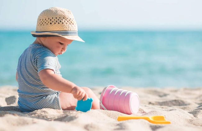 Comfortable, Two-story Holiday Home, Summer Pool - Photo 25