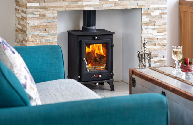 Stunning 1-bed Cottage Near Carlisle With Hot tub - Foto 11