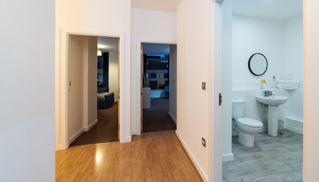 Cutlass Court Apartments by Comfort Zone - Foto 2, Entrada (vista interior)