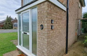 Generous 3 bed in the heart of the village - Foto 28