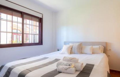 Club Salino Hideaway-Your Peaceful Retreat with Pool in Torrevieja - Photo 10