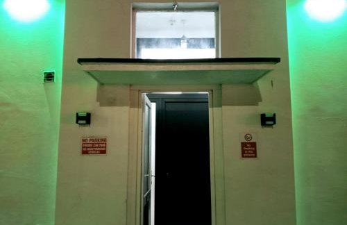 The Green Light House Studio 24 - Free Private Parking - Foto 4