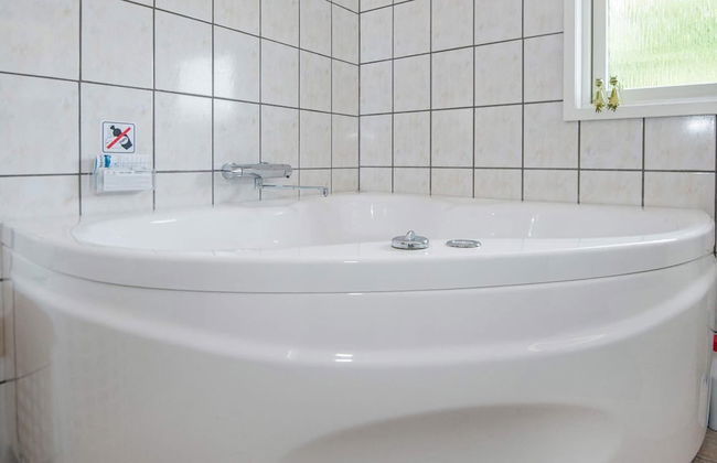 6 Person Holiday Home in Bjert - Foto 3