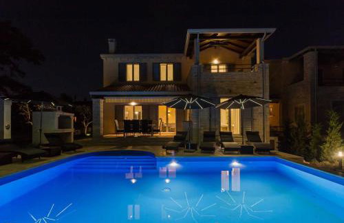 Villa in Deklici with Infinity Pool & Sea Views - Foto 6