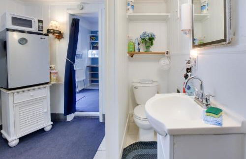 Sun-Soaked Studio with Pool Access in Lake Worth! - Foto 16