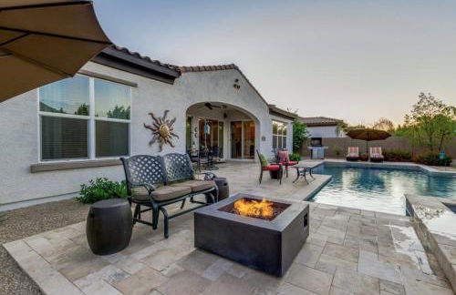 Luxury Queen Creek Oasis w Pool & Spa - Foto 35