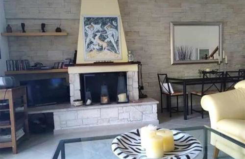 Spacious 3 bed house with sea view - Foto 12