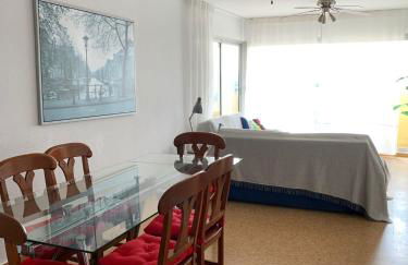 Big Gran Khan Apartment Canet den Berenguer con Piscina - Photo 15