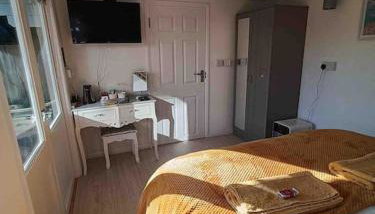 Private Lodge close to beaches and Goodwood - Foto 3