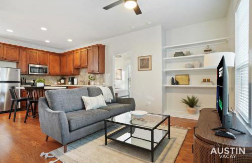 Beautiful King Accommodations, Luxury Linen, and Washer and Dryer - Foto 1