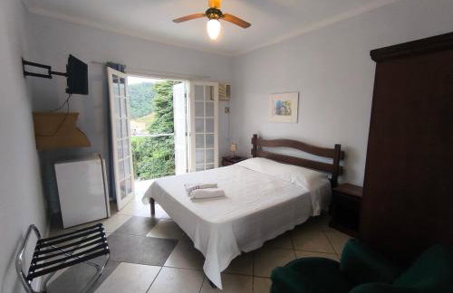 "Cantinho das serestas" em flats com piscina, sem café - Foto 3