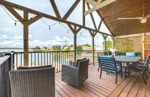 Private Boat Dock and Slip Luxe Lake Conroe Gem! - Foto 1