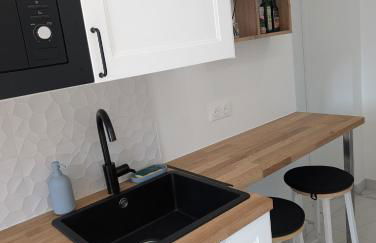 Cosy appartment with access to garden, parking and direct line to Eiffel tower - Foto 5