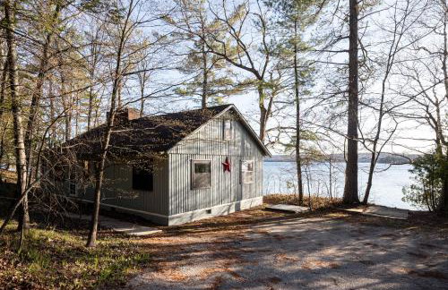 Omena Point Paradise Waterfront Sunrise - Foto 1