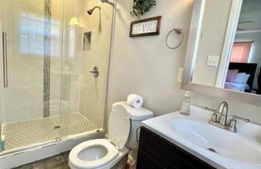 Talladega Nights to nearby Nascar ZMax CLT - Photo 19