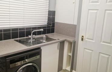 King Edward 3 bed house ideal for contractors - Foto 2