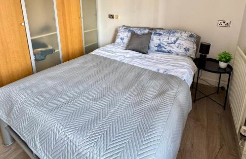 Modern 2 Bedroom 2 Bathroom City Apartment Free Parking - Foto 10