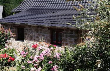 Gîte de France La valade 2 épis - Gîte de France 4 personnes MAE-9404 - Foto 2