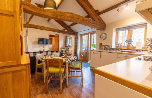 Dragonfly Cottage, Canal location - Photo 7