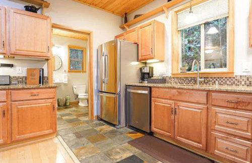 Snowline Hillside Chalet - Foto 12