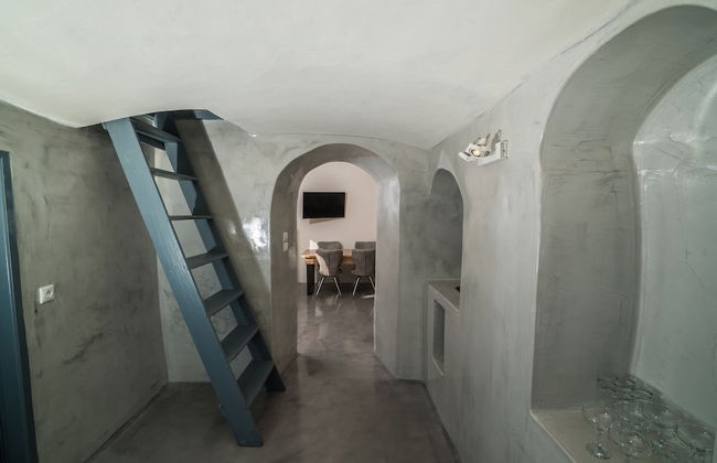 Thetis Cave Houses - Photo 24