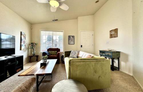 King Bed Retreat, Pet-Friendly, Rancho Cordova - Foto 40
