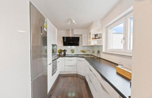 Design-Apartment - Küche - Dachterrasse - zentral - Photo 9