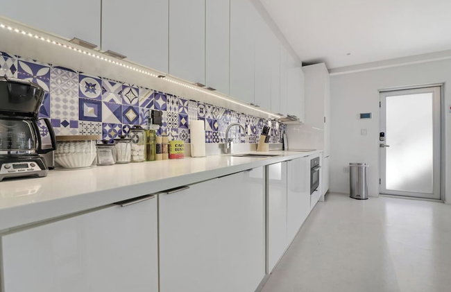 Roami at 250 Collins - Foto 139