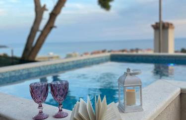 Wave n' Sea Apartment With a Private Pool - Foto 44