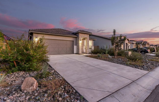 Charming Home in the Desert - Photo 28