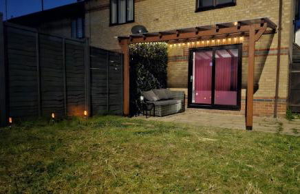 Jasmin's House, 2 bedroom house, private Parking - Photo 21