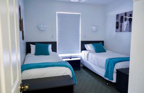 Enchanting Escape 3 Bedroom Minutes from Disney! - Foto 8