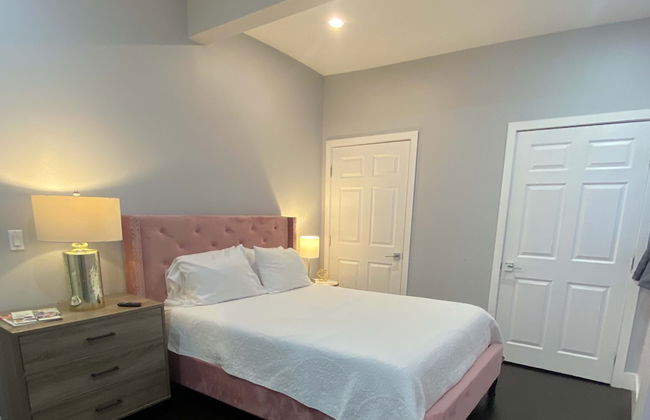 The Front Porch - Photo 7