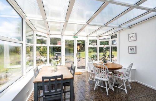 Northfield Cottage, Games & Arcade Room, Dog Friendly HS2, NEC, BHX, M42, Family Gatherings, Contractors, Hot Tube Hire Optional - Foto 33