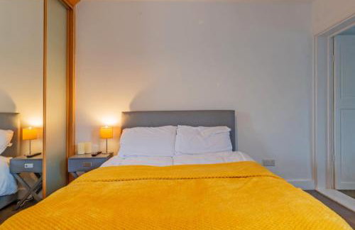 Modern 2 bed 2 Bath House in Sittingbourne by Splendid Stays - Photo 5