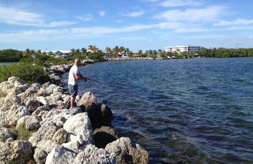 LICENSED MGR - MODERN OCEANFRONT CONDO! BEAUTIFUL OCEAN VIEWS! BEACH RESORT! 2 KING BEDs! - Foto 43