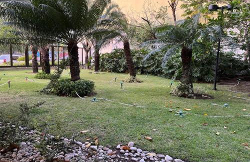 Flat Beach Class Excelsior - Apto Completo para 4 pessoas vista rio e mar - Foto 41