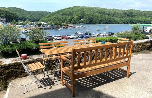 Superb House in Looe, in walking distance to Beach and Bars with Great Views - Foto 6