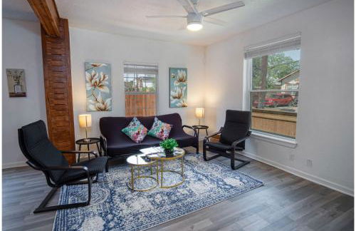 Charming 4br/2ba Only 5 Mins Downtown & Riverwalk - Foto 8