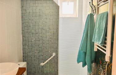 Luxury 2 bedroom Garden Apartment - Foto 24