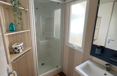 Mobil-home climatisé avec piscine - Foto 7