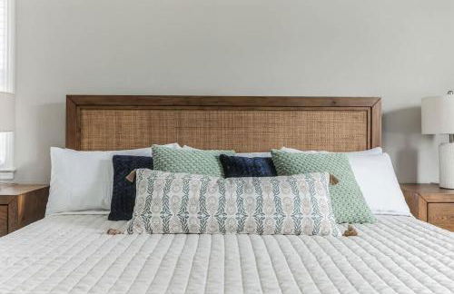 Charming Farmhouse Retreat in Madison AL - Photo 19