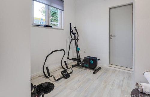 Grandfather's House - Photo 40