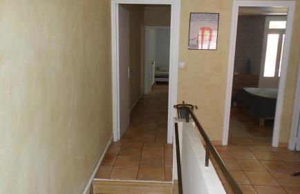 spacieux logement face à la Cité Médievale - Foto 14