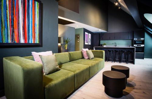 Urban Jungle by Domu Stays - Foto 3