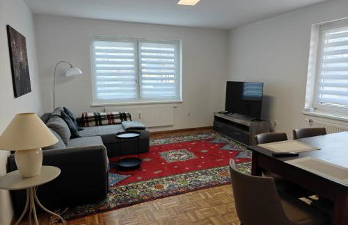 Moderne 2-Schlafzimmer-Wohnung in der Cloppenburger Straße - Photo 1