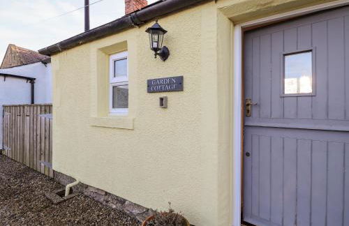 Garden Cottage - Photo 31