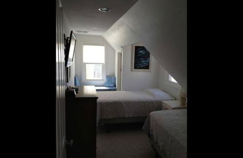 Beach Badges, Wifi, Outdoor Shower, Deck,ocean Side Duplex In Brighton Beach - Foto 9